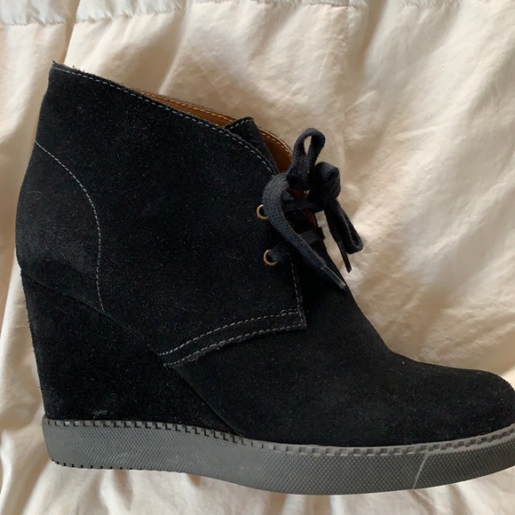 See by Chloe 🥾 - Picture 1 of 5